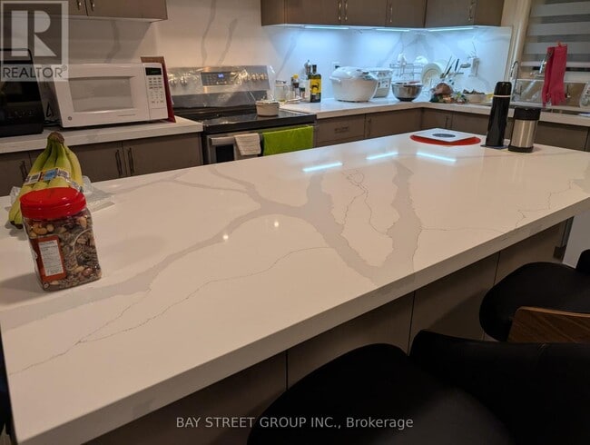 Building Photo - 50 Crofting Cres