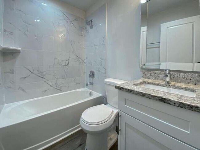 Foto del edificio - 8615 Agate St