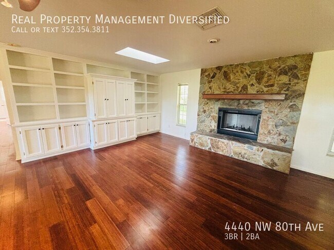 Building Photo - 4440 NW 80th Ave