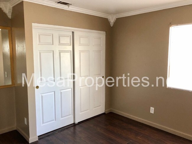 Building Photo - Single Story 4 Bedroom House in Fontana
