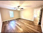 Foto principal - 9161 Fairway Ct