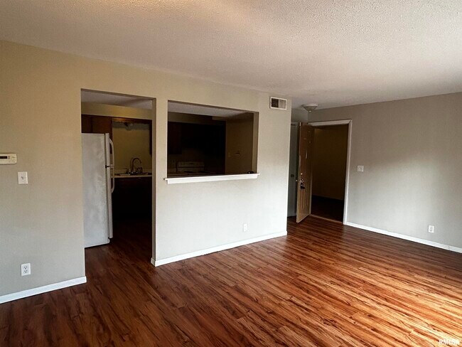 Foto del edificio - 3417 Baskin Ridge