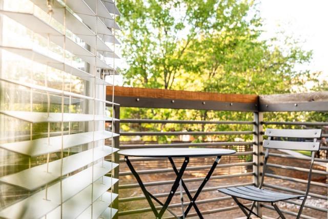 Foto del edificio - 2505 Thornton Rd