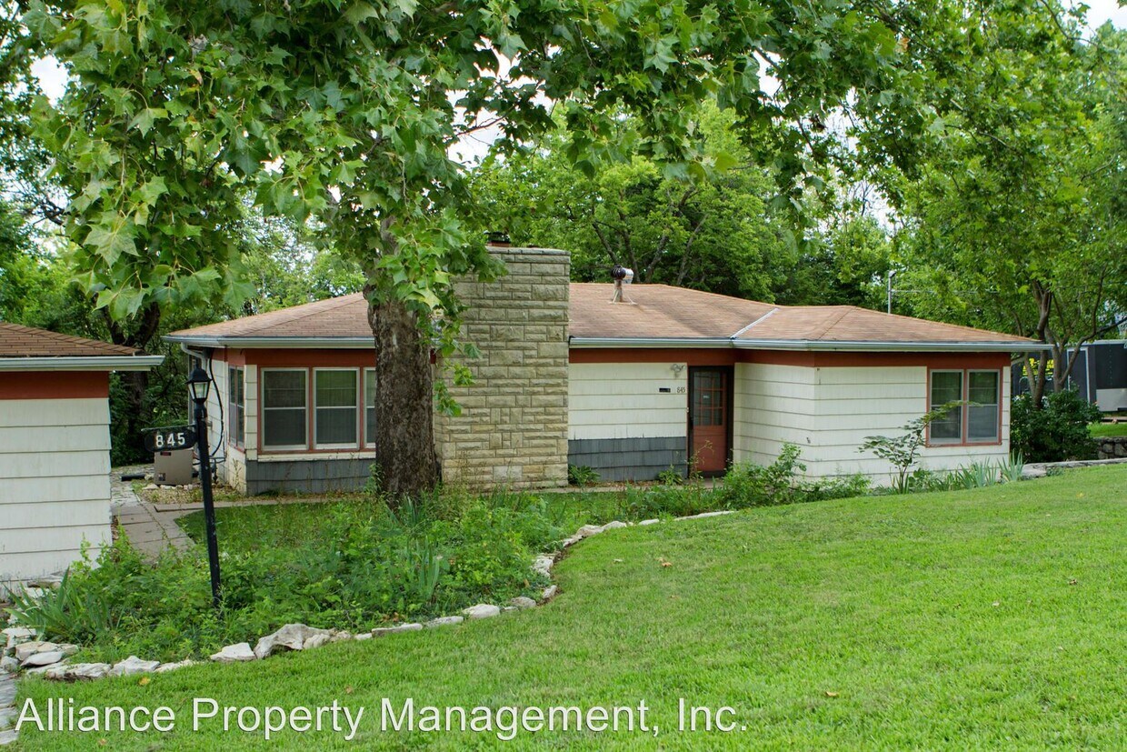Primary Photo - 2 br, 1 bath House - 845 Wildcat Ridge