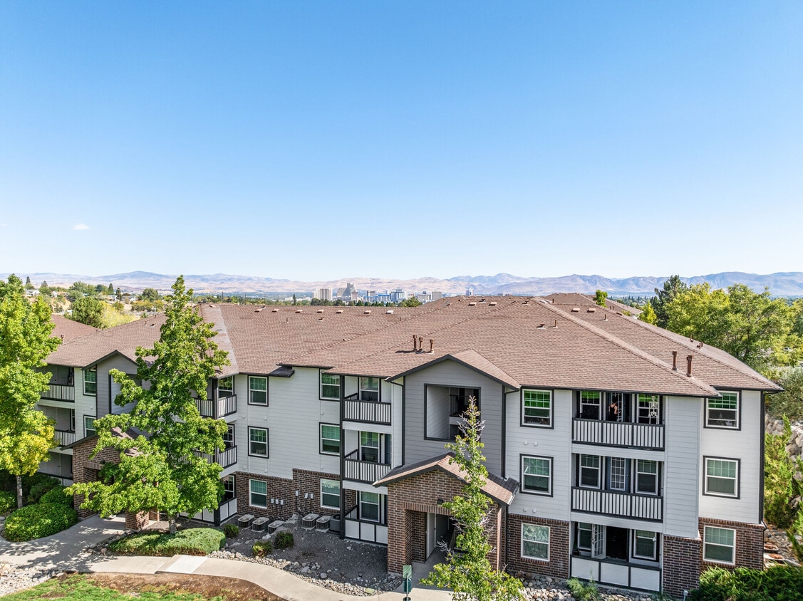 The Peak at Sky Mountain - 1675 Sky Mountain Dr Reno, NV 89523 ...