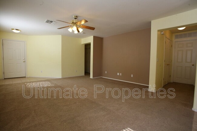 Building Photo - 17476 W Ventura St