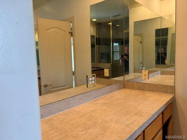 Foto del edificio - 9320 Sturbridge Pl