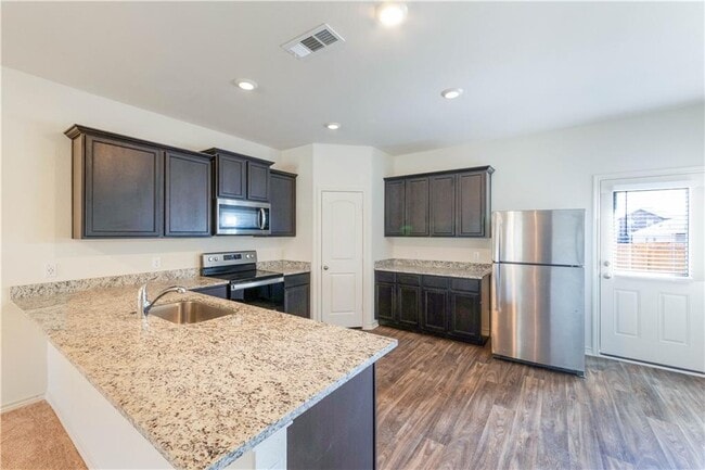 Building Photo - 19013 Quiet Range Dr