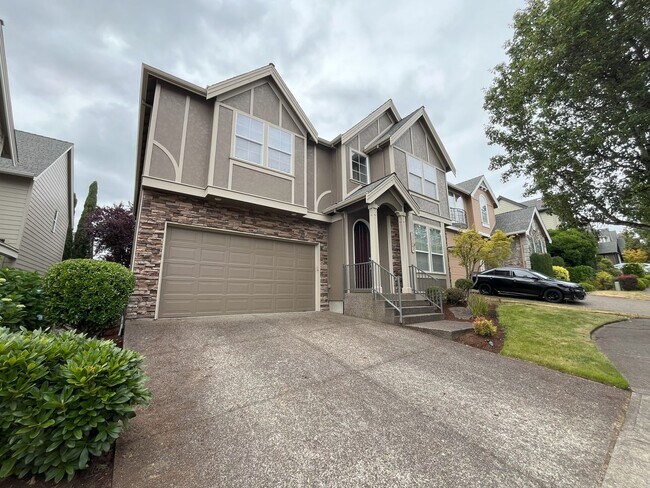 Foto del edificio - Elegant 4-Bed, 2.5-Bath Home with Gourmet ...