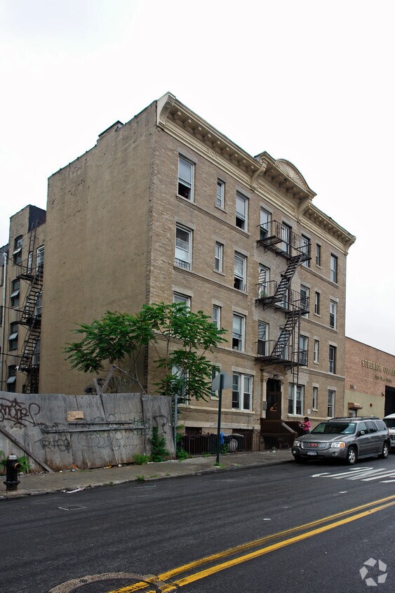 Foto principal - 189 20th St