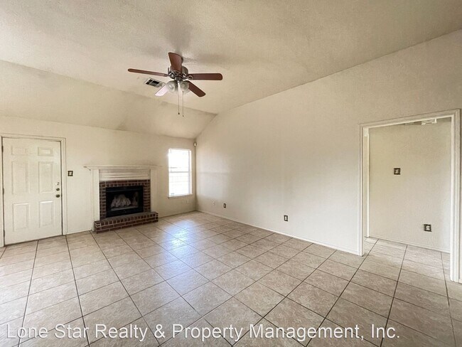 Foto del edificio - 4 br, 2 bath House - 110 James Loop
