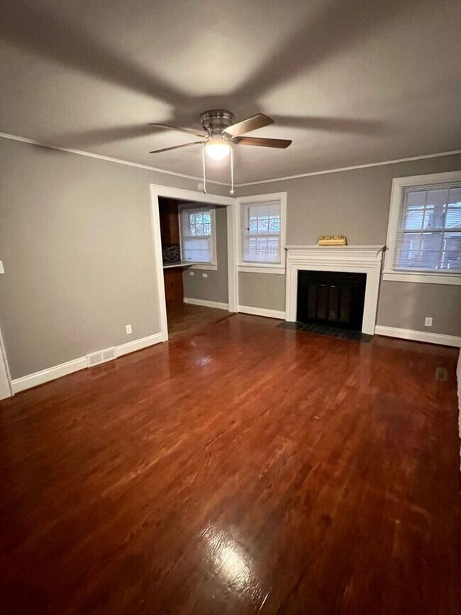 Building Photo - 717 Wiley Avenue, Salisbury - 3br 1.5ba ho...
