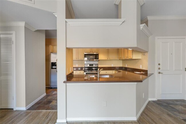 Foto del edificio - 2111 Welch St