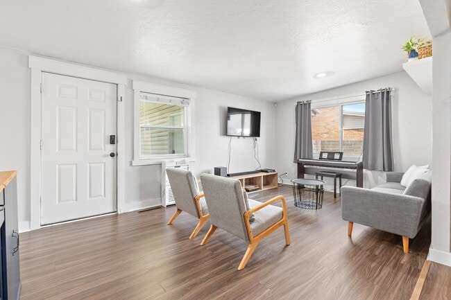 Building Photo - 6007 S 115 W