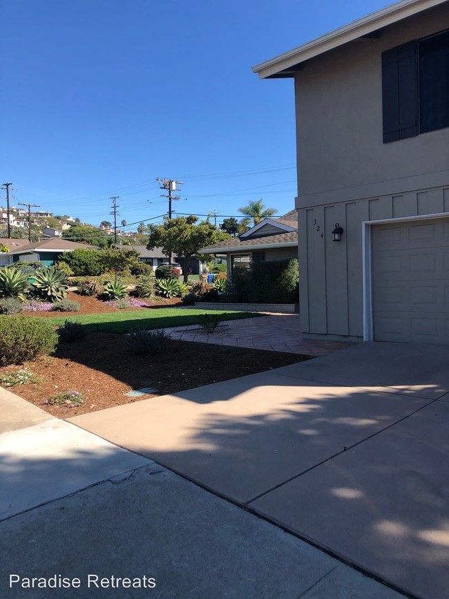 Building Photo - 4 br, 2 bath House - 324 El Monte Drive