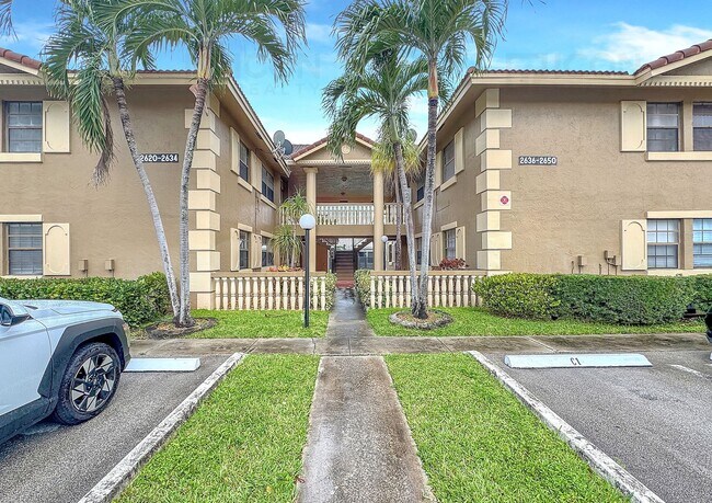 Foto del edificio - 2626 Riverside Dr