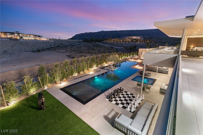 Foto del edificio - 14 Magic Stone Ln