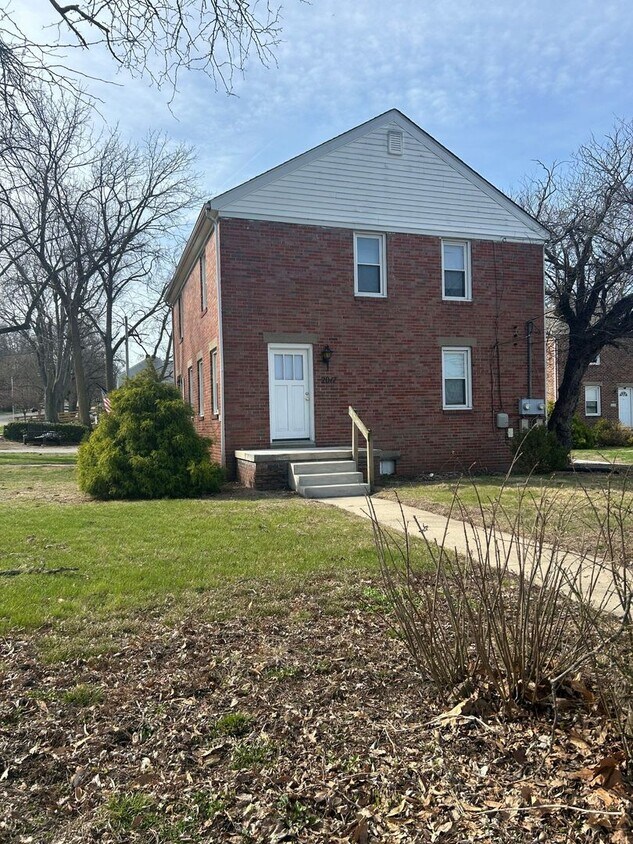 Photo - 2017 Elmwood Ave & 1040 N 21st St