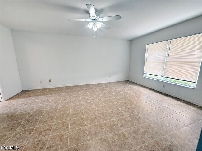Foto del edificio - 203 NW 24th Terrace