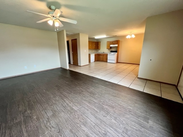 Building Photo - 309 E Asher Ct