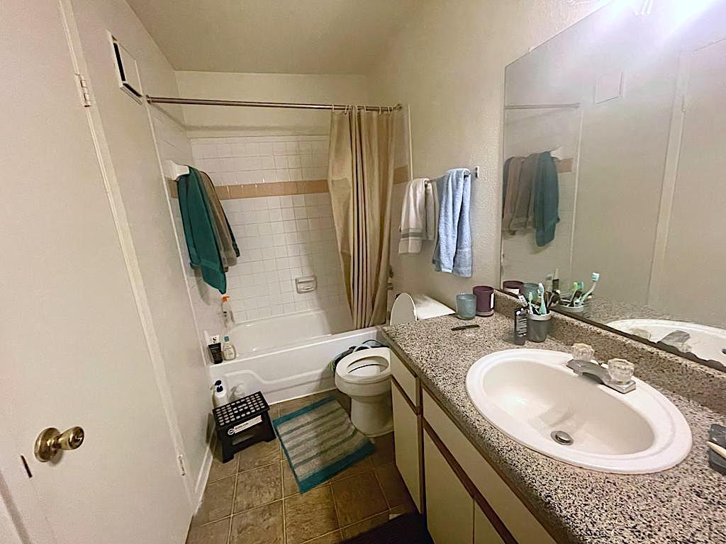 2239 Cromwell Cir Unit 1812, Austin, TX 78741 Apartments in Austin