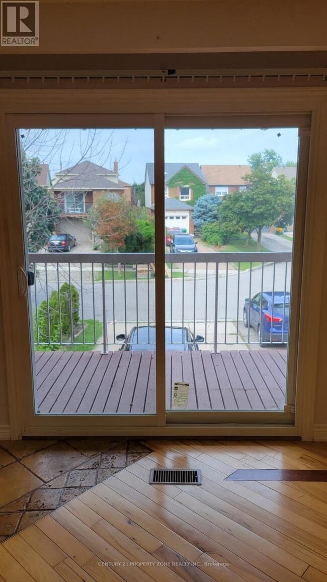 Building Photo - 44 Rotherglen Ct