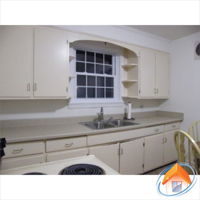 Foto del edificio - 247 Haines St