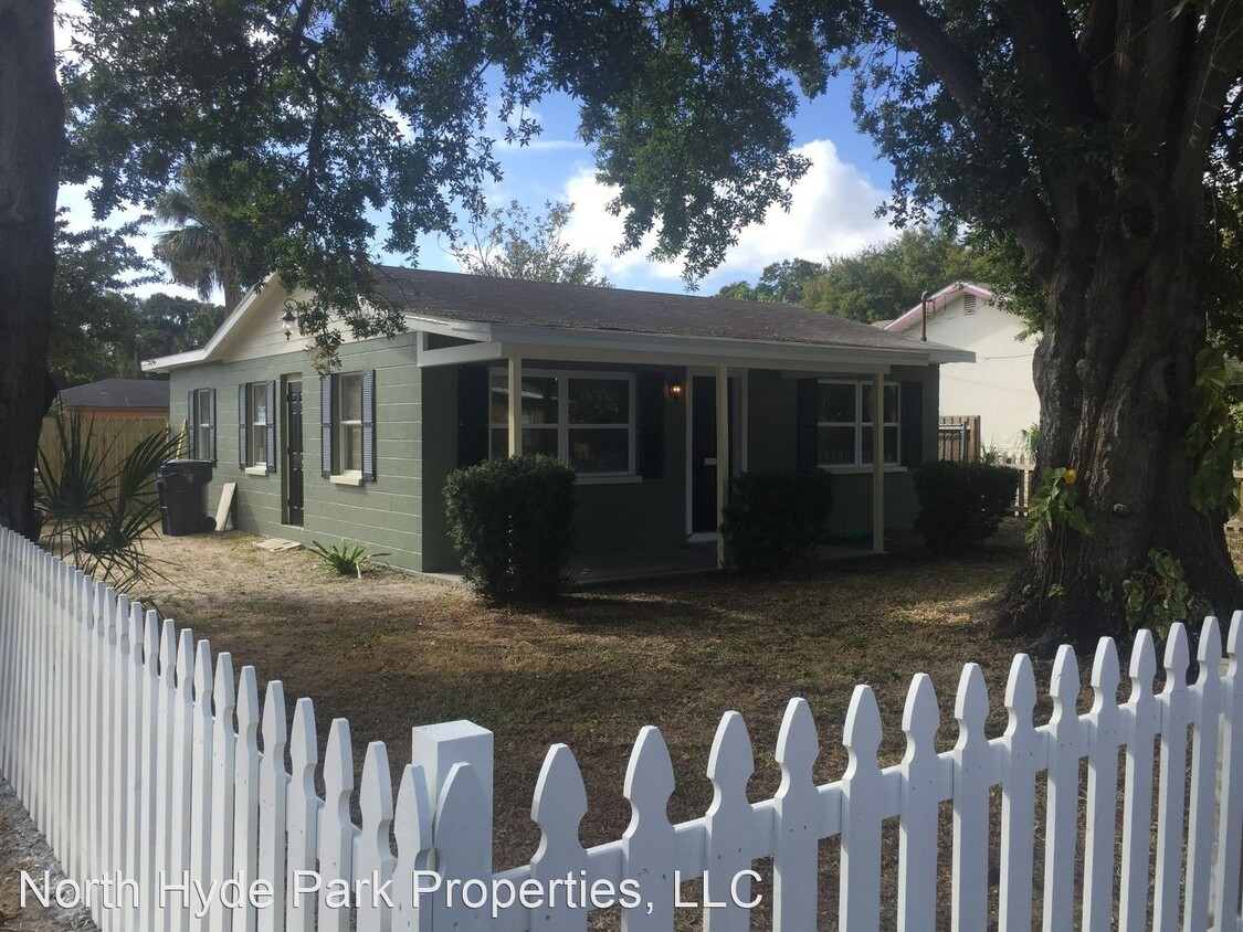 Primary Photo - 3 br, 1 bath House - 1002 W. Arch St