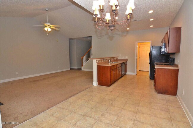 Foto del edificio - 4612 Pineview Dr