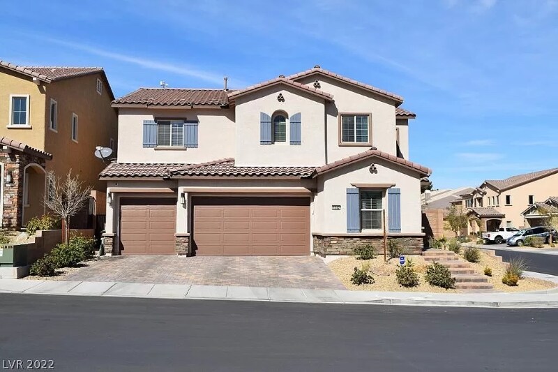 Primary Photo - 1540 Point Vista Ave