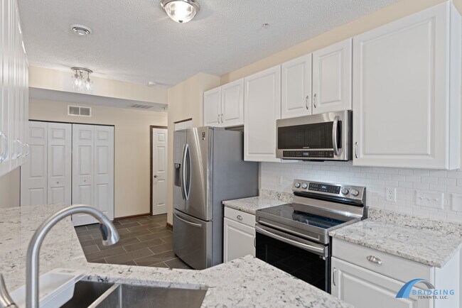 Kitchen Appliances, Mechanicals & Powder Room - 5050 Holly Ln N