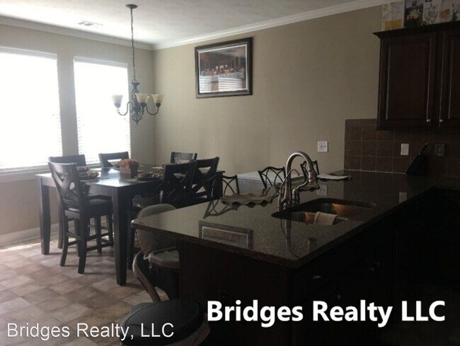Foto del edificio - 511 Brantley Cove Cir