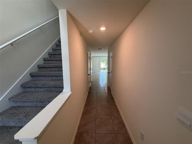 Building Photo - 6609 SW 81st Lp
