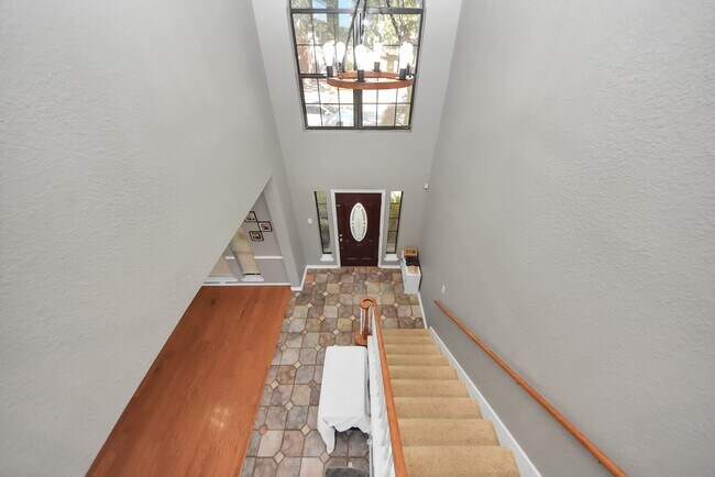 Building Photo - 3010 Ashton Park Dr