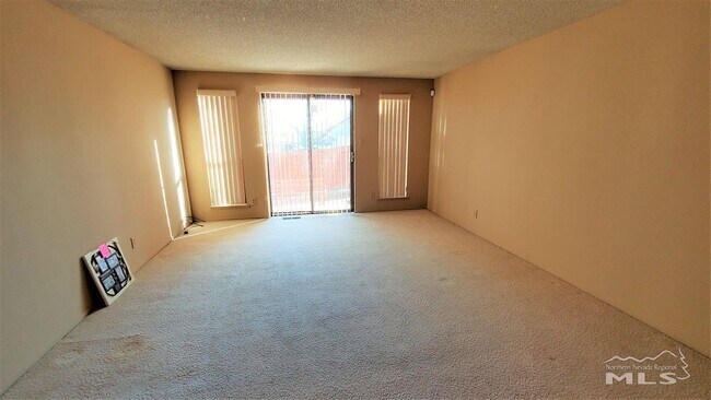 Building Photo - 1500 Ellendale Ct