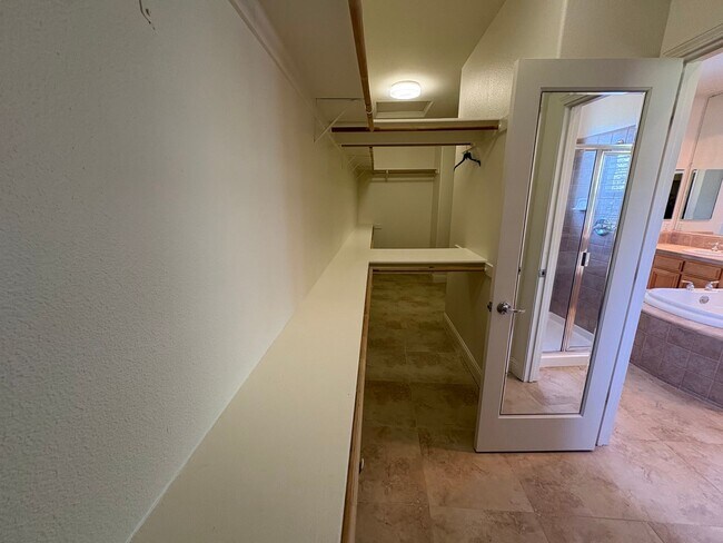 Foto del edificio - Beautiful & Spacious 4Bed/3Bath Two Story Home Located in San Ramon, Ca!!!