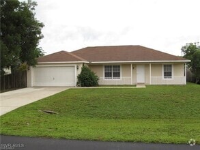 Building Photo - 715 Zebu Pl