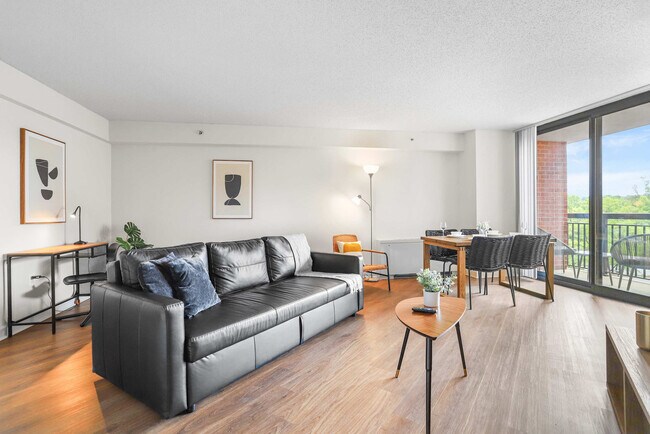 Foto del edificio - 801 15th St S