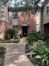 Building Photo - 15040 Kimberley Ct
