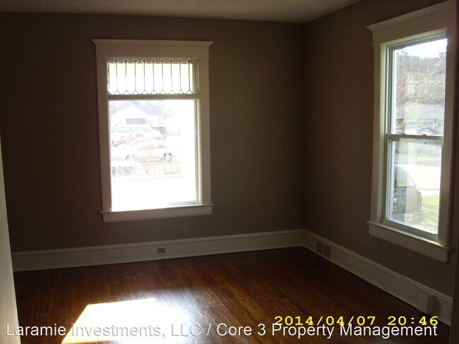 Building Photo - 1309 S Main St