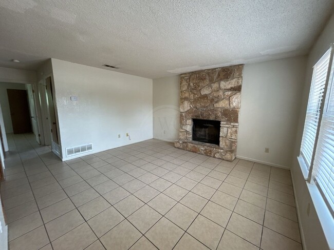 Building Photo - 4209 Water St