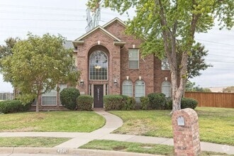 Building Photo - 4501 Postbridge Dr