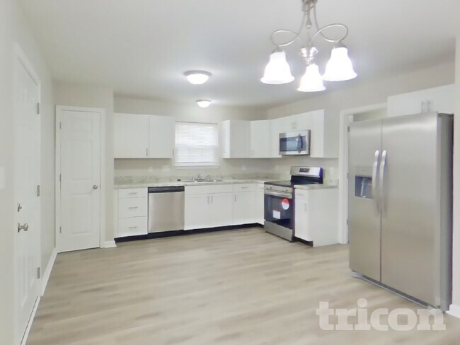 Foto del edificio - 9622 W Quarter Moon Dr