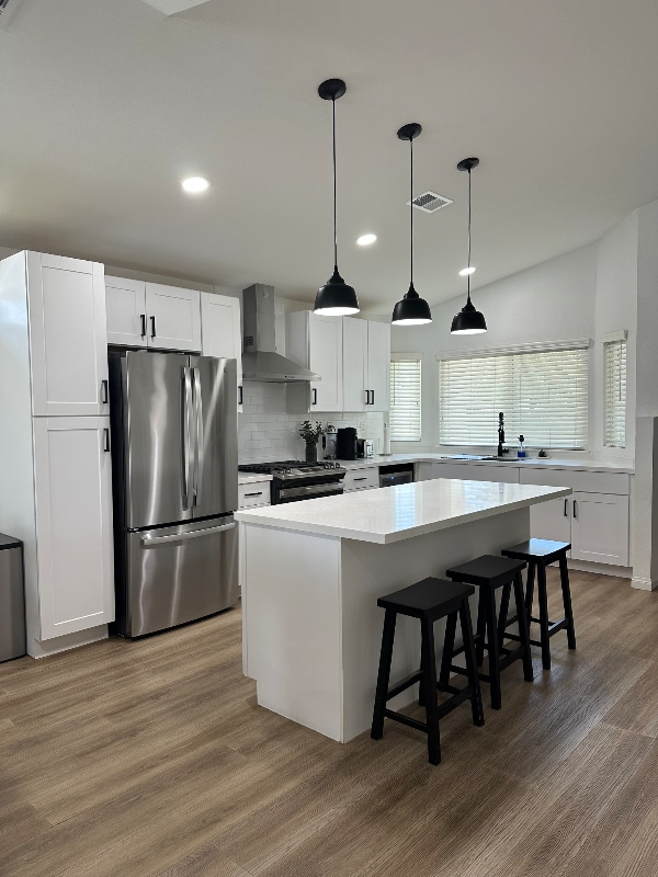 Foto del edificio - 1739 Vasili Ln