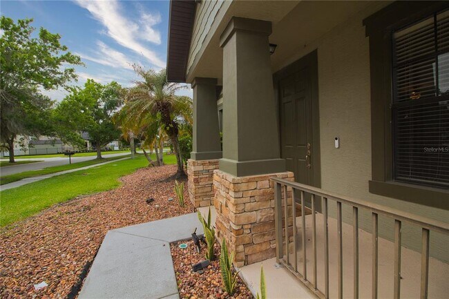 Foto del edificio - 2860 Lafayette Trace Dr