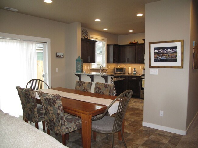 Foto del edificio - Single Level Home near Downtown Sisters