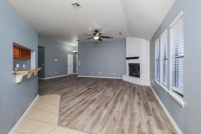 Building Photo - 1616 Rocky Mountain Way