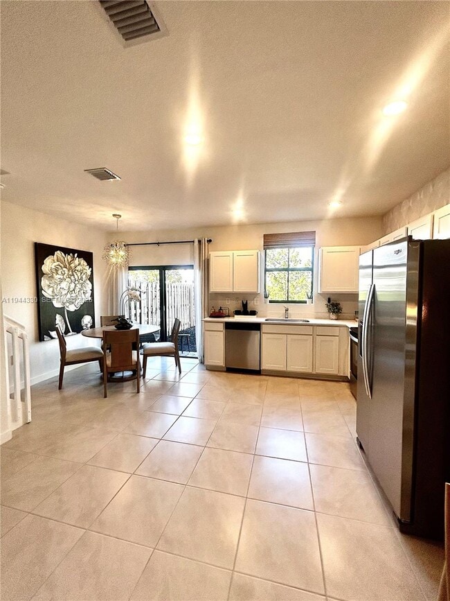 Foto del edificio - 453 NE 5th St