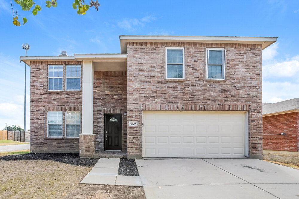 Primary Photo - 6509 Longleaf Ln