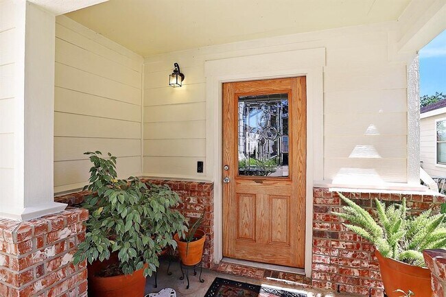 Building Photo - 20738 Desert Shadows Ln